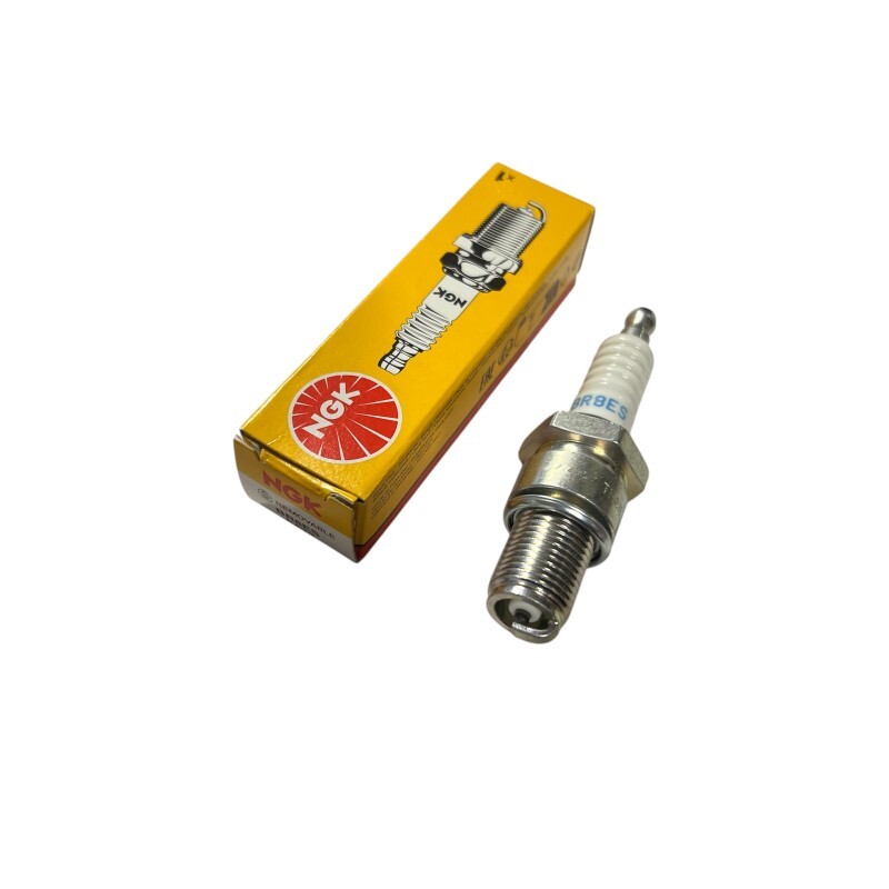 candela-ngk-br8es-per-cilindri-piaggio-ciao-si-bravo-boxer-vespa-scooter-ecc-